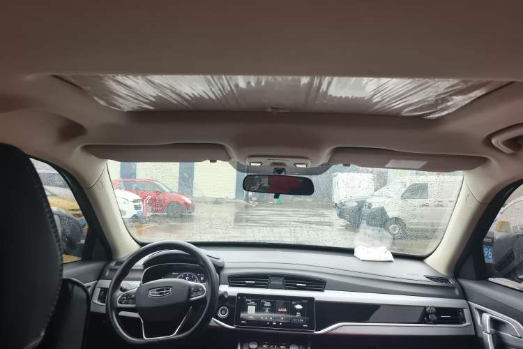 Used Geely Auto Emgrand X7 Sport 2021 Million Edition 1.8TD DCT Two-Wheel Drive Comfort Model Headliner