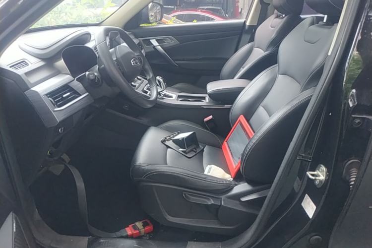 Used Geely Auto Emgrand X7 Sport 2021 Million Edition 1.8TD DCT Two-Wheel Drive Comfort Model Left Front Seat