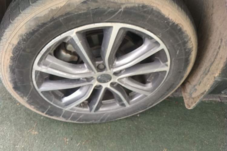 Used Geely Auto Emgrand X7 Sport 2021 Million Edition 1.8TD DCT Two-Wheel Drive Comfort Model Left Front Wheel Hub