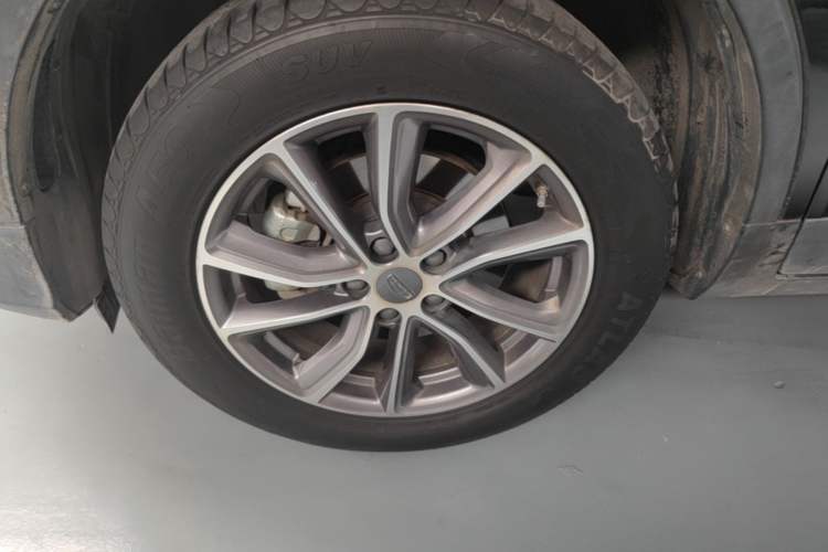 Used Geely Auto Emgrand X7 Sport 2021 Million Edition 1.8TD DCT Two-Wheel Drive Comfort Model Left Front Wheel Hub