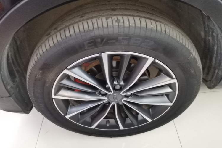 Used Geely Auto Emgrand X7 Sport 2021 1.8TD DCT Two-Wheel Drive Asian Games Edition Left Front Wheel Hub