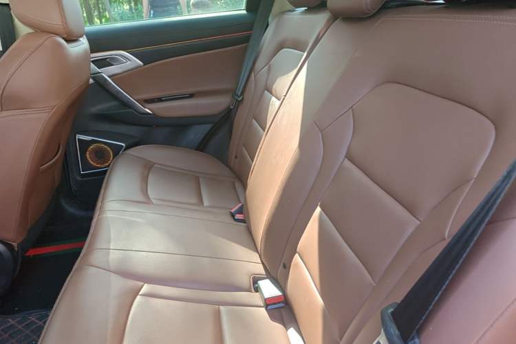 Used Geely Auto Emgrand X7 Sport 2021 1.8TD DCT Two-Wheel Drive Asian Games Edition Left Rear Seat