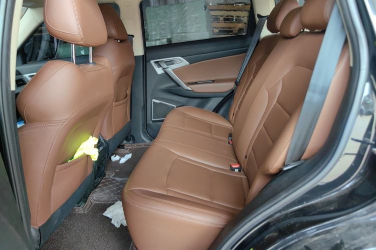 Used Geely Auto Emgrand X7 Sport 2021 1.8TD DCT Two-Wheel Drive Asian Games Edition Left Rear Seat
