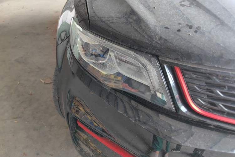 Used Geely Auto Emgrand X7 Sport 2021 1.8TD DCT Two-Wheel Drive Asian Games Edition Right Front Headlight