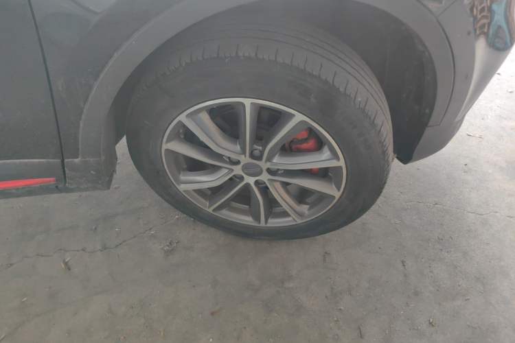 Used Geely Auto Emgrand X7 Sport 2021 1.8TD DCT Two-Wheel Drive Asian Games Edition Right Front Wheel Hub