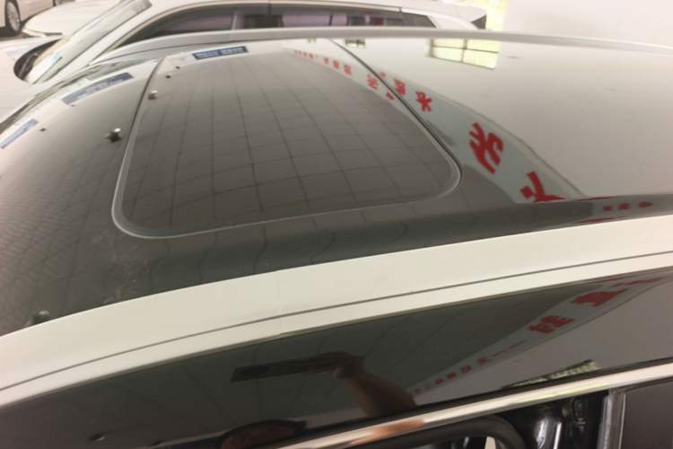 Used Geely Auto Emgrand X7 Sport 2021 Million Edition 1.8TD DCT Two-Wheel Drive Comfort Model Roof
