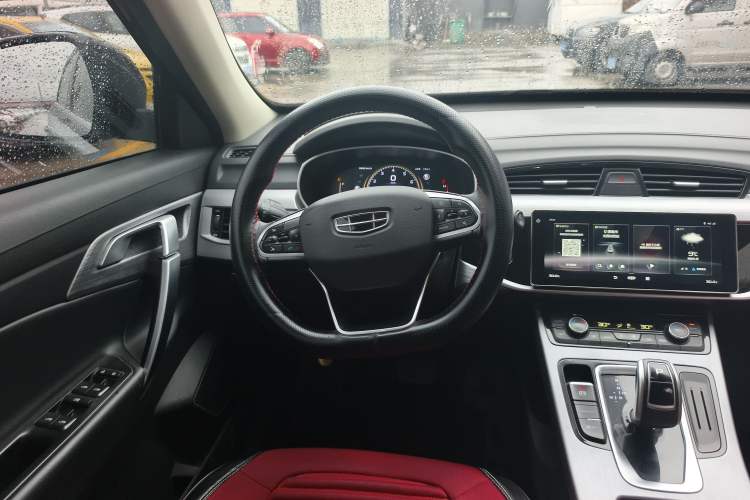 Used Geely Auto Emgrand X7 Sport 2021 Million Edition 1.8TD DCT Two-Wheel Drive Comfort Model Steering Wheel