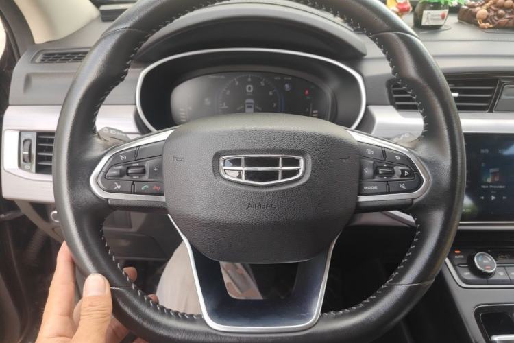 Used Geely Auto Emgrand X7 Sport 2021 Million Edition 1.8TD DCT Two-Wheel Drive Luxury Model Steering Wheel
