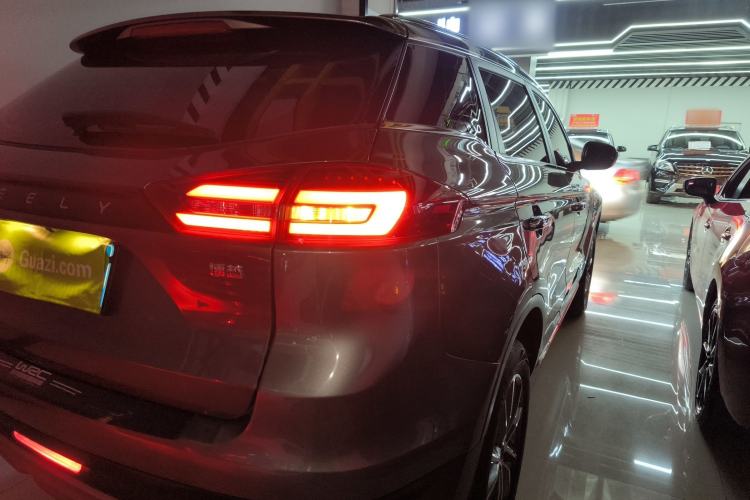 Used Geely Auto Emgrand X7 Sport 2021 1.8TD Manual Two-Wheel Drive Asian Games Edition Right Rear Taillight
