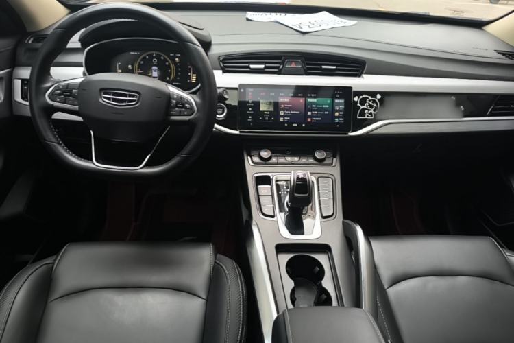 Used Geely Auto Emgrand X7 Sport 2021 Million Edition 1.8TD DCT Two-Wheel Drive Luxury Model Center Console