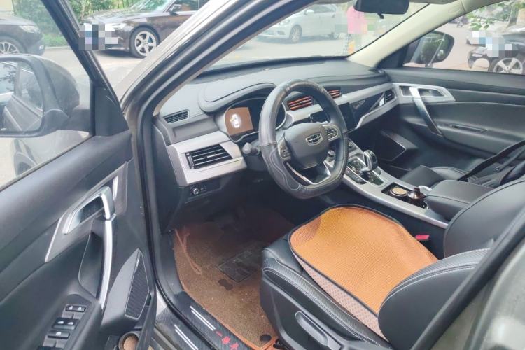 Used Geely Auto Emgrand X7 Sport 2021 Million Edition 1.8TD DCT Two-Wheel Drive Comfort Model Driver Seat