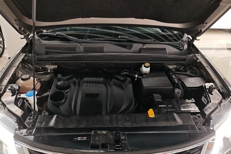 Used Geely Auto Emgrand X7 Sport 2021 Million Edition 1.8TD DCT Two-Wheel Drive Luxury Model Engine Bay