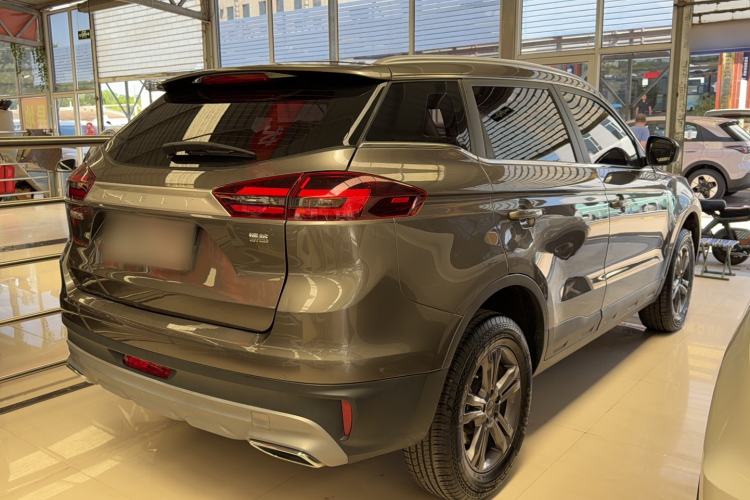 Used Geely Auto Emgrand X7 Sport 2021 Million Edition 1.8TD Manual Two-Wheel Drive Comfort Model Exterior 3