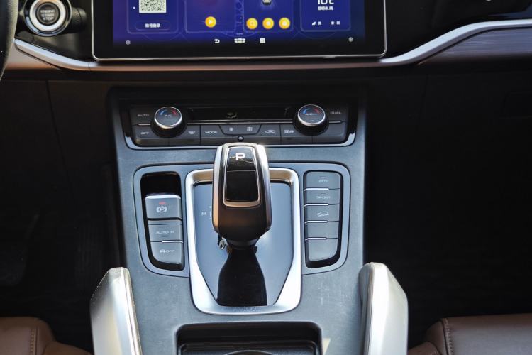 Used Geely Auto Emgrand X7 Sport 2021 1.8TD DCT Two-Wheel Drive Asian Games Edition Gear Lever