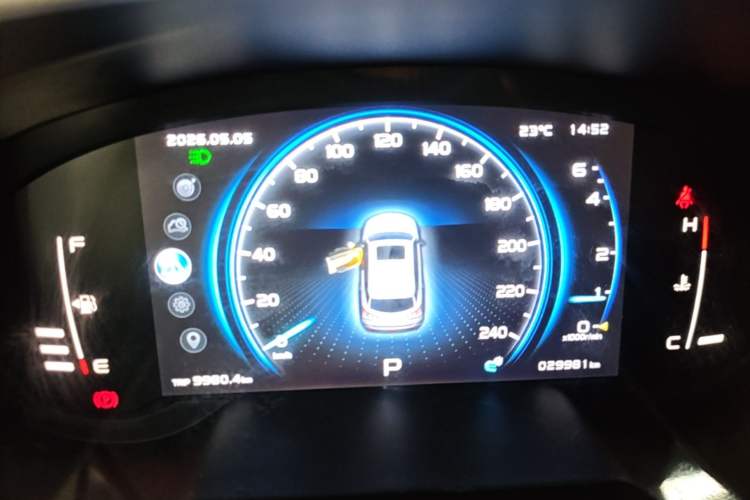 Used Geely Auto Emgrand X7 Sport 2021 Million Edition 1.8TD DCT Two-Wheel Drive Luxury Model Instrument Cluster