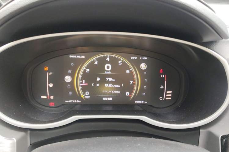 Used Geely Auto Emgrand X7 Sport 2021 Million Edition 1.8TD DCT Two-Wheel Drive Comfort Model Instrument Cluster