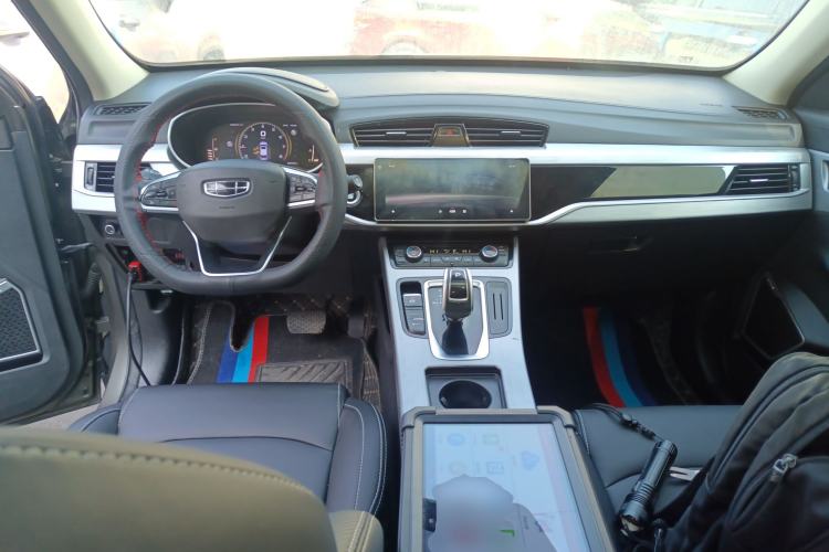 Used Geely Auto Emgrand X7 Sport 2021 Million Edition 1.8TD DCT Two-Wheel Drive Comfort Model Interior 2