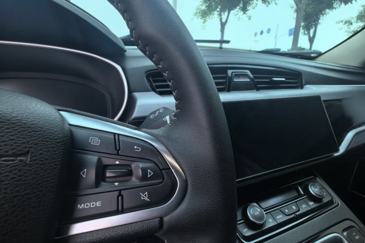 Used Geely Auto Emgrand X7 Sport 2021 Million Edition 1.8TD DCT Two-Wheel Drive Luxury Model Interior 4