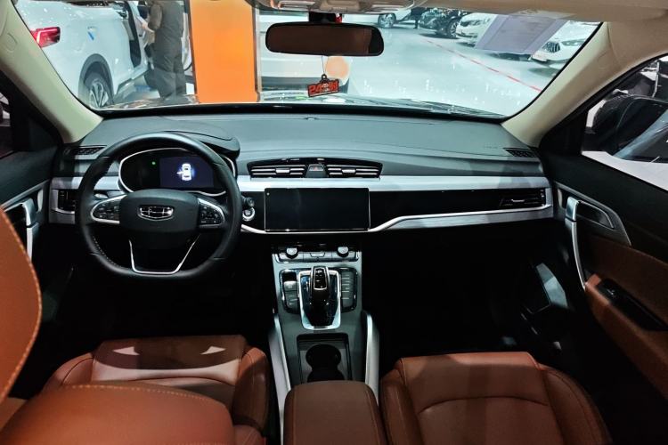Used Geely Auto Emgrand X7 Sport 2021 1.8TD DCT Two-Wheel Drive Asian Games Edition Interior 4