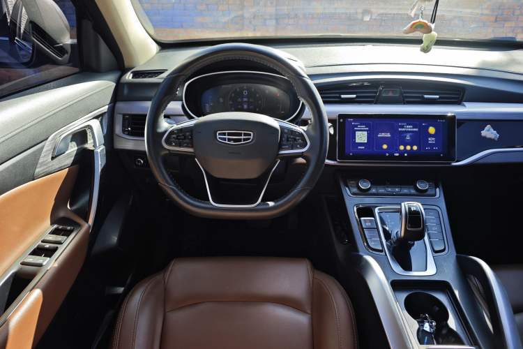 Used Geely Auto Emgrand X7 Sport 2021 1.8TD DCT Two-Wheel Drive Asian Games Edition Interior 6