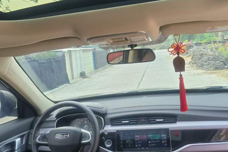 Used Geely Auto Emgrand X7 Sport 2021 1.8TD DCT Two-Wheel Drive Asian Games Edition Interior 6