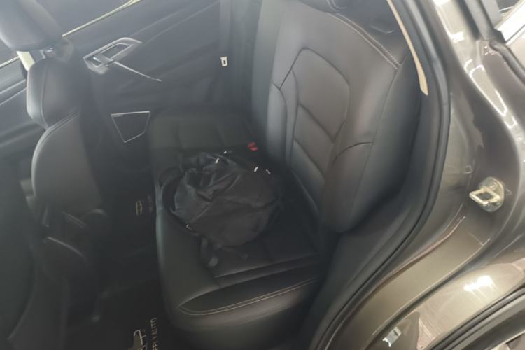 Used Geely Auto Emgrand X7 Sport 2021 1.8TD DCT Two-Wheel Drive Asian Games Comfort Edition Left Rear Seat