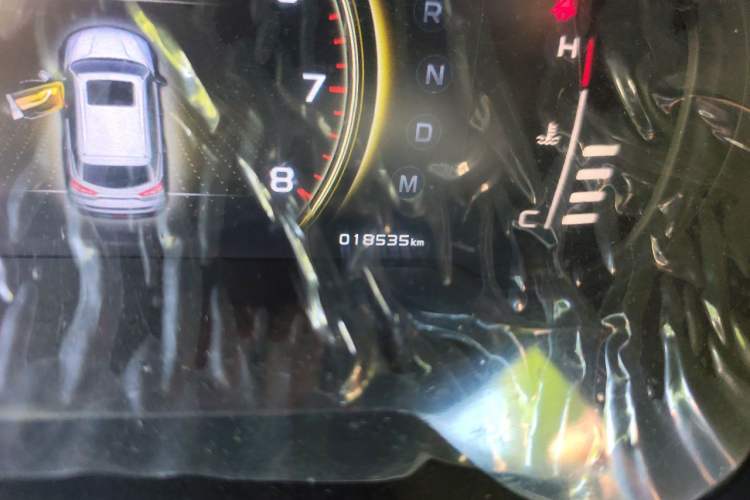 Used Geely Auto Emgrand X7 Sport 2021 Million Edition 1.8TD DCT Two-Wheel Drive Luxury Model Odometer Close Up