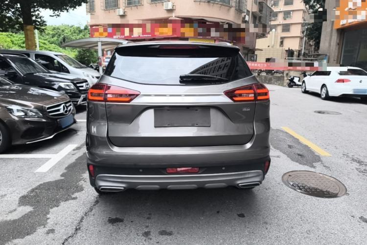 Used Geely Auto Emgrand X7 Sport 2021 Million Edition 1.8TD DCT Two-Wheel Drive Luxury Model Rear