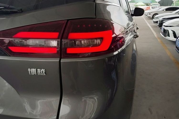 Used Geely Auto Emgrand X7 Sport 2021 1.8TD DCT Two-Wheel Drive Asian Games Edition Right Rear Taillight