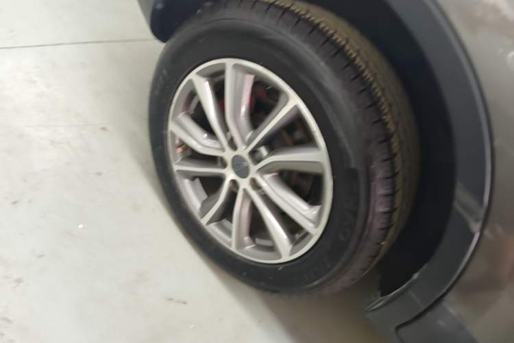 Used Geely Auto Emgrand X7 Sport 2021 1.8TD DCT Two-Wheel Drive Asian Games Comfort Edition Right Rear Wheel Hub
