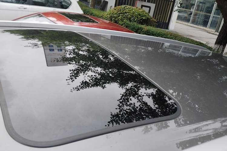 Used Geely Auto Emgrand X7 Sport 2021 Million Edition 1.8TD DCT Two-Wheel Drive Comfort Model Roof