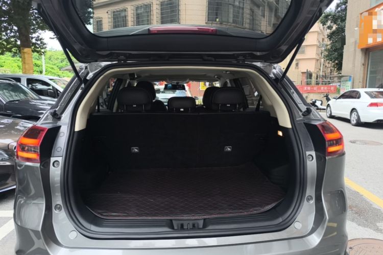 Used Geely Auto Emgrand X7 Sport 2021 Million Edition 1.8TD DCT Two-Wheel Drive Luxury Model Trunk
