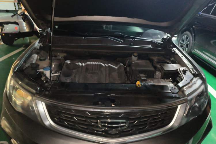 Used Geely Auto Emgrand X7 Sport 2021 Million Edition 1.8TD DCT Two-Wheel Drive Luxury Model Engine Bay