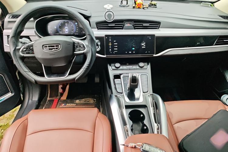 Used Geely Auto Emgrand X7 Sport 2021 1.8TD DCT Two-Wheel Drive Asian Games Edition Center Console
