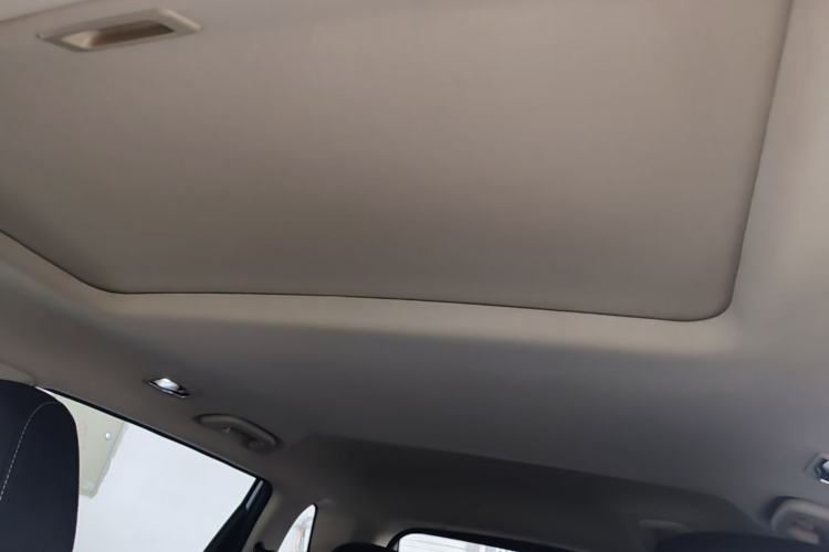 Used Geely Auto Emgrand X7 Sport 2021 Million Edition 1.8TD DCT Two-Wheel Drive Luxury Model Headliner