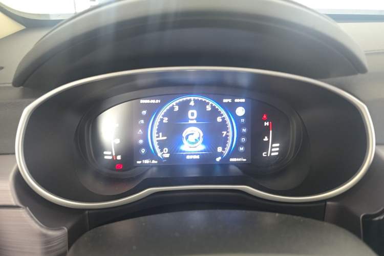 Used Geely Auto Emgrand X7 Sport 2021 Million Edition 1.8TD DCT Two-Wheel Drive Comfort Model Instrument Cluster