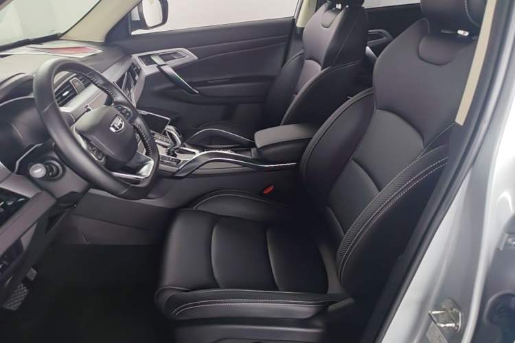 Used Geely Auto Emgrand X7 Sport 2021 Million Edition 1.8TD DCT Two-Wheel Drive Luxury Model Left Front Seat