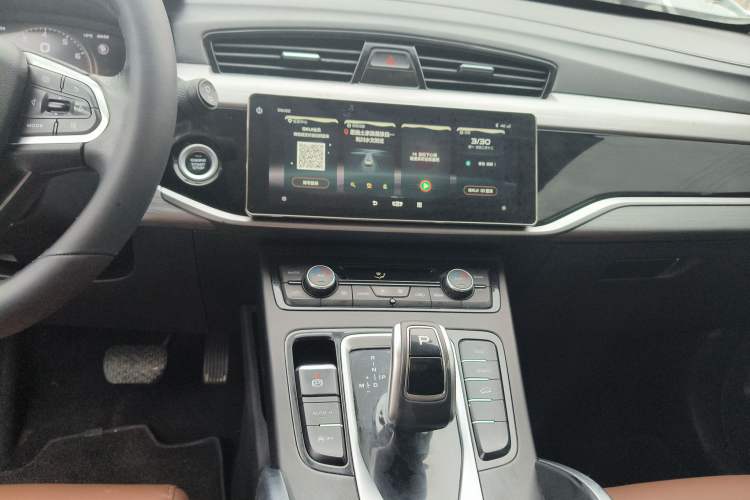 Used Geely Auto Emgrand X7 Sport 2021 1.8TD DCT Two-Wheel Drive Asian Games Edition Audio And AC Panel