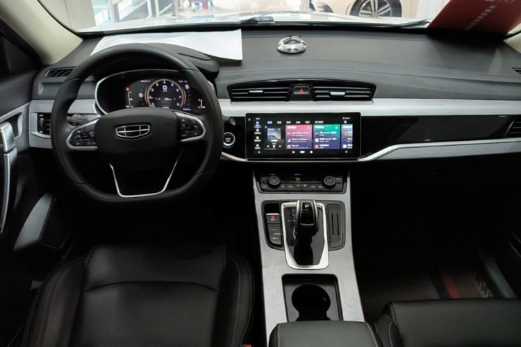Used Geely Auto Emgrand X7 Sport 2021 1.8TD DCT Two-Wheel Drive Asian Games Comfort Edition Center Console