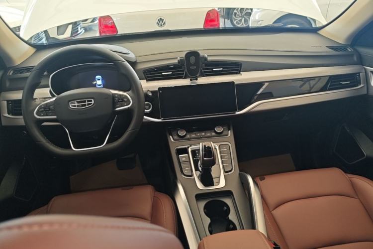 Used Geely Auto Emgrand X7 Sport 2021 1.8TD DCT Two-Wheel Drive Asian Games Edition Center Console