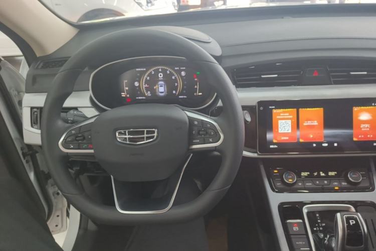 Used Geely Auto Emgrand X7 Sport 2021 1.8TD DCT Two-Wheel Drive Asian Games Comfort Edition Center Console