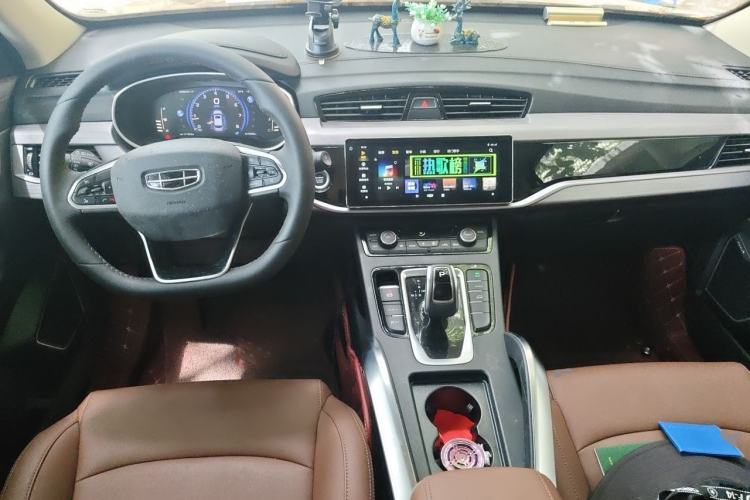 Used Geely Auto Emgrand X7 Sport 2021 1.8TD DCT Two-Wheel Drive Asian Games Edition Center Console