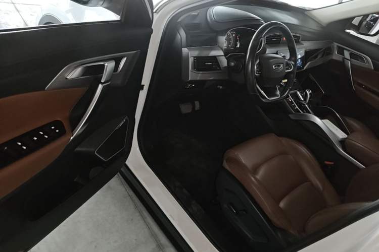 Used Geely Auto Emgrand X7 Sport 2021 1.8TD DCT Two-Wheel Drive Asian Games Edition Driver Seat