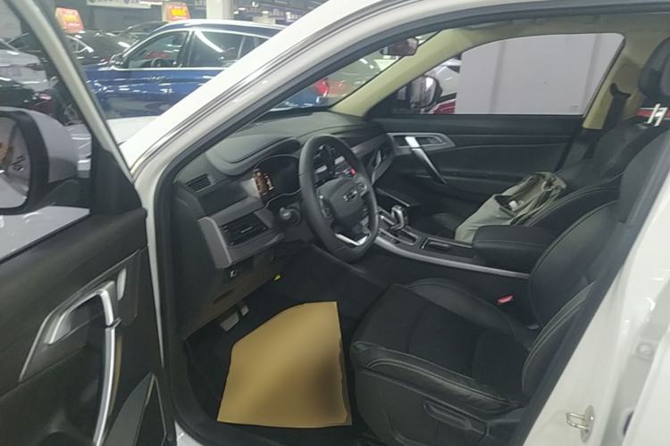 Used Geely Auto Emgrand X7 Sport 2021 Million Edition 1.8TD DCT Two-Wheel Drive Comfort Model Driver Seat