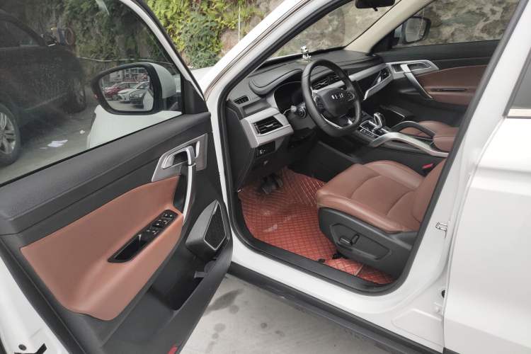 Used Geely Auto Emgrand X7 Sport 2021 1.8TD DCT Two-Wheel Drive Asian Games Edition Driver Seat