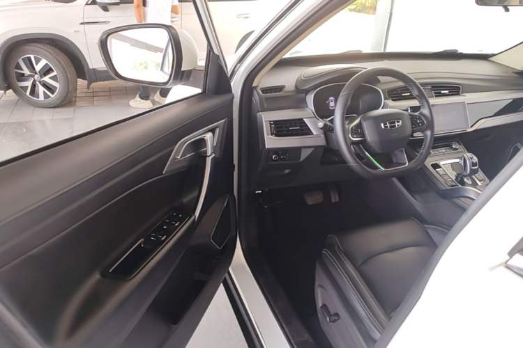 Used Geely Auto Emgrand X7 Sport 2021 Million Edition 1.8TD DCT Two-Wheel Drive Luxury Model Driver Seat