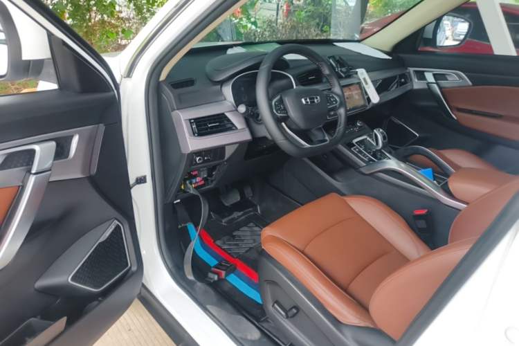 Used Geely Auto Emgrand X7 Sport 2021 1.8TD DCT Two-Wheel Drive Asian Games Edition Driver Seat
