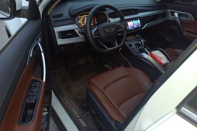 Used Geely Auto Emgrand X7 Sport 2021 1.8TD DCT Two-Wheel Drive Asian Games Edition Driver Seat