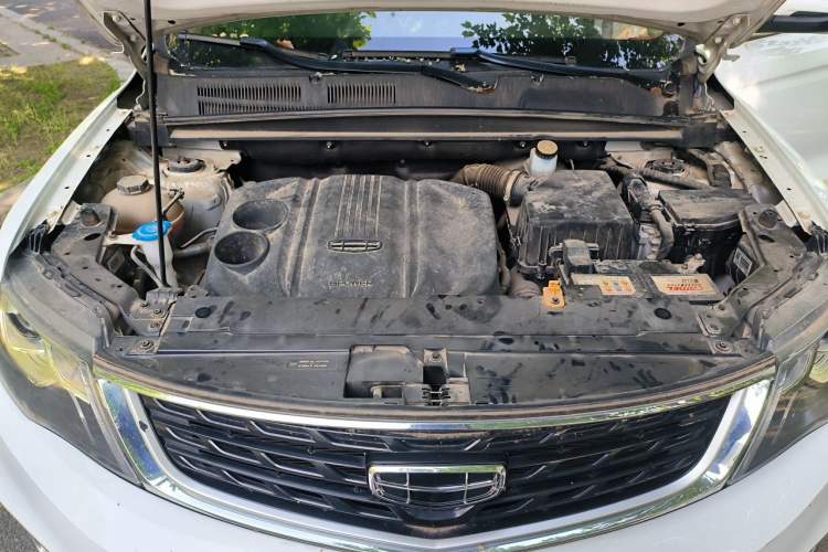 Used Geely Auto Emgrand X7 Sport 2021 Million Edition 1.8TD DCT Two-Wheel Drive Luxury Model Engine Bay