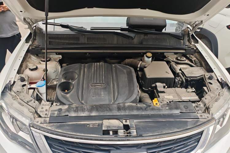 Used Geely Auto Emgrand X7 Sport 2021 Million Edition 1.8TD DCT Two-Wheel Drive Comfort Model Engine Bay